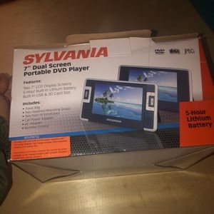 Sylvania dual screen portable DVD players
